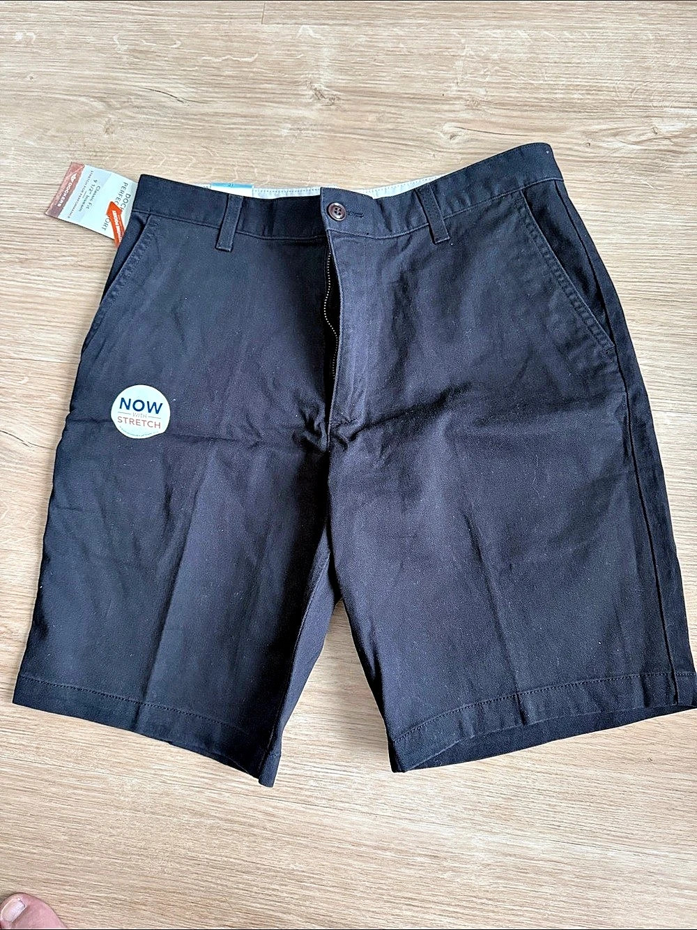 Dockers Perfect Fit Shorts Flat Front Shorts in Black Size 31 NWT